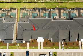 Storey Lake Resort, Private Pool, Near Famous Attractions!!