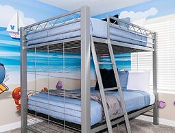 Storey Lake Resort, Private Pool, Near Famous Attractions!!