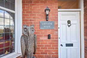 Host Stay Louvaine House