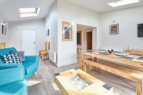 Host Stay Eskdale Escape