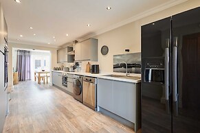 Host Stay Eskdale Escape