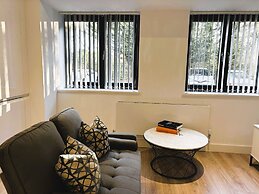 Cozy Studio in Solihull - NEC or Airport