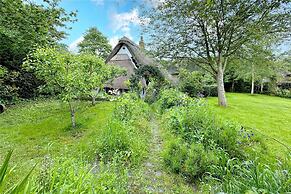 Grade II Listed Quaint Cottage in Berkswell