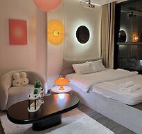 HN ETH Smart City Resident - Tay Mo