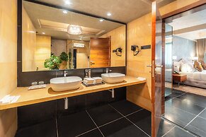 Jardin hotels teen imli