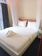 Meltonia Luxury Inn