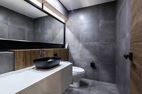 Amazing 6BR Oasis in Poblado MDE