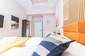 4BR Apt. for Groups 6-Min to Stadthalle