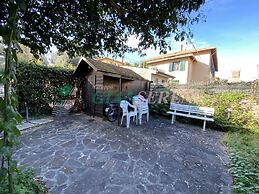 7 Beds With Garden - Ref Sanca-sanca
