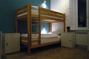 Hostel Chmielna 5 Rooms & Apartments
