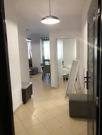 Tirent Apartment - Comfortable 1-Bedroom Stay in Fresku