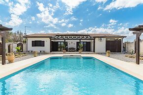 Villa Alexander & Pool Wonderful Italy