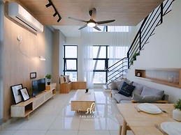 Arte Mont Kiara Luxury Suite by Stay Hub