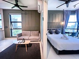 Arte Mont Kiara Luxury Suite by Stay Hub