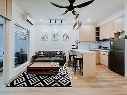 Arte Mont Kiara Luxury Suite by Stay Hub