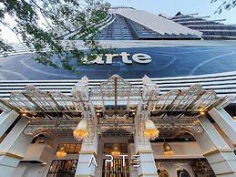 Arte Mont Kiara Luxury Suite by Stay Hub