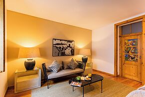 Bairro Alto Two Bedroom Apartment