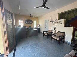 Jasmine Apartment Suites