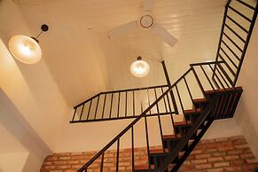 Hoang Yen Hotel & Coffee