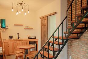 Hoang Yen Hotel & Coffee