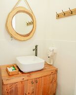 Hoang Yen Hotel & Coffee