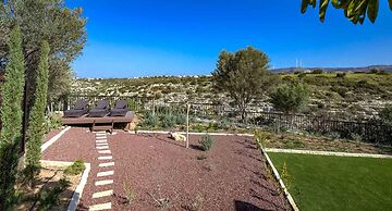 Junior Villa Iz01 Idalium