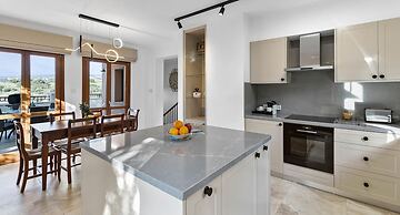 Junior Villa Iz01 Idalium