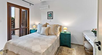 Junior Villa Iz01 Idalium