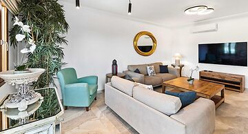 Junior Villa Iz01 Idalium