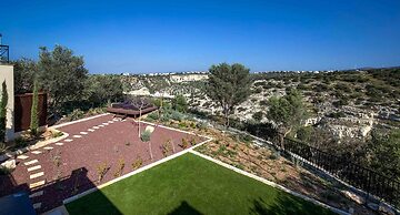 Junior Villa Iz01 Idalium