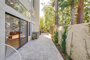 Swim, Golf & Relax: Luxe Townhome in Aptos