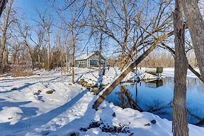 Riverside Retreat Near Trails in Johnson Creek