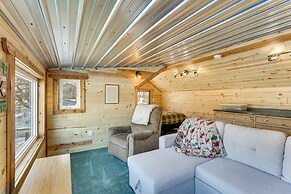 Riverside Retreat Near Trails in Johnson Creek