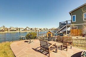 7 Mi to Dtwn Denver: Lakefront Gem w/ Dock!
