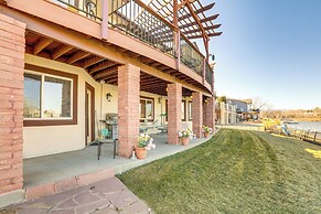 7 Mi to Dtwn Denver: Lakefront Gem w/ Dock!