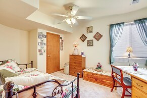 7 Mi to Dtwn Denver: Lakefront Gem w/ Dock!