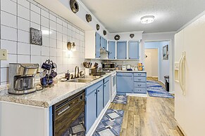 3 Mi to Dtwn Beaufort: Quiet Family Home w/ Yard