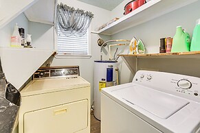 3 Mi to Dtwn Beaufort: Quiet Family Home w/ Yard