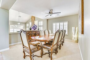 Luxe Mtn-view Mansion w/ Hot Tub in Phoenix!