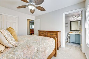 Luxe Mtn-view Mansion w/ Hot Tub in Phoenix!