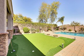 Luxe Mtn-view Mansion w/ Hot Tub in Phoenix!