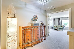 Luxe Mtn-view Mansion w/ Hot Tub in Phoenix!