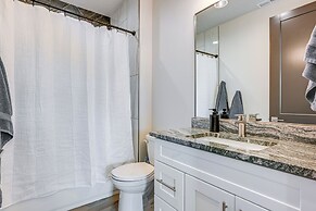 4 Mi to Sand Hollow State Park: Hurricane Townhome