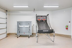 4 Mi to Sand Hollow State Park: Hurricane Townhome