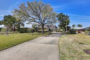 Buena Vista St Augustine: Villa w/ Pool & Dock
