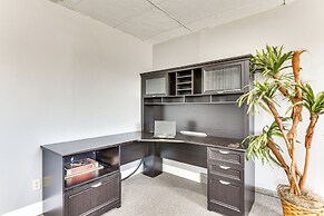 Walk to Lake: Fishing Retreat in Wewahitchka