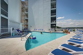 Pool & Lake Access: Family Getaway in Osage Beach