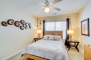 Pool & Lake Access: Family Getaway in Osage Beach