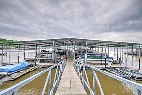 Pool & Lake Access: Family Getaway in Osage Beach