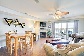 Pool & Lake Access: Family Getaway in Osage Beach